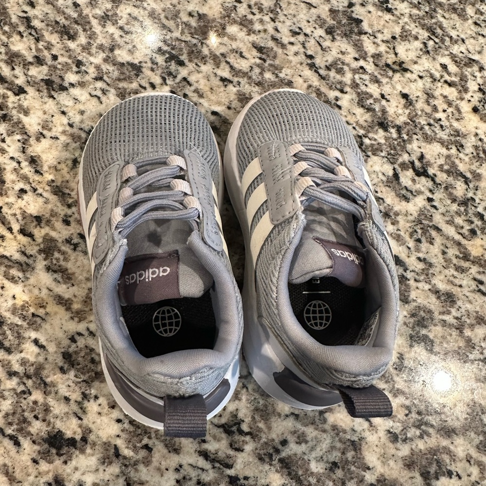 adidas Kids Racer TR21 Gray Tennis Shoes